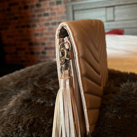 Neiman Marcus Blush Metallic Chevron Clutch - Picture 2 of 6